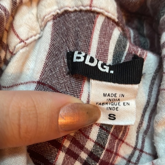Bdg‎ Button Up Black and White Plaid Long Sleeve - Picture 6 of 8